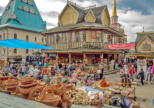 Izmaylovo souvenir's market