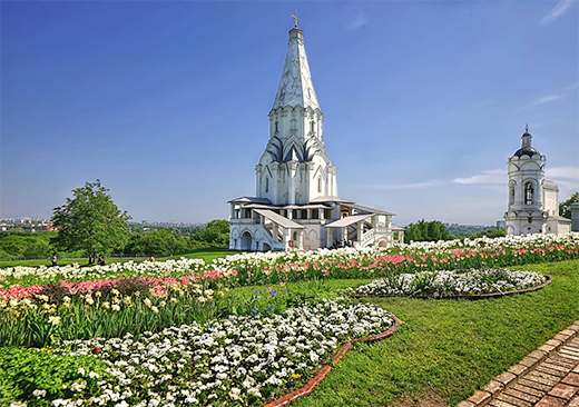 Kolomenskoye museum estate