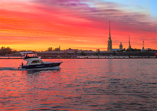 One day tour of Saint Petersburg